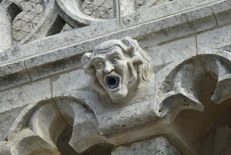 La Rochelle : Cabu et Wolinski immortalisés sur la tour de la Lanterne
