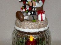 Pot d'ambiance avec Lutin de Noël en porcelaine froide