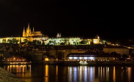 Praga noche