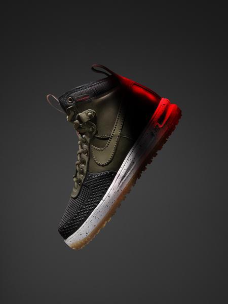 HO15_NSW_SNEAKERBOOT_LUNARFORCE1DUCKBOOT_M_PROFILE_01_native_600