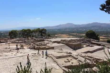 palais de phaistos crete