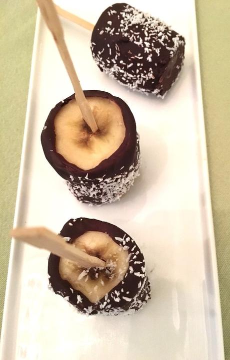 Sucette de banane chocolat-coco