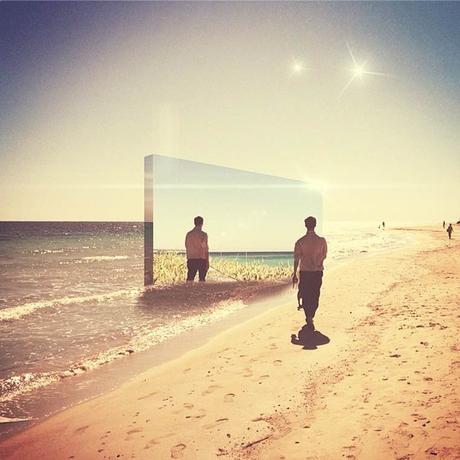 Les  photographies surréalistes de Charlie Davoli