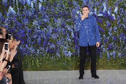 Raf Simons quitte Dior...