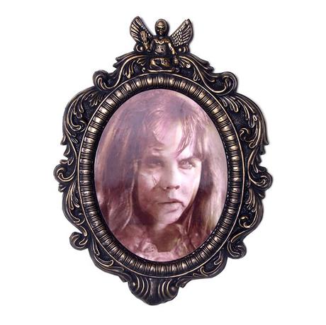 ilvs_exorcist_lenticular-1