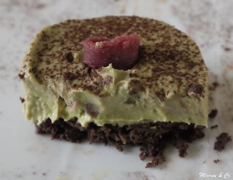 Cheesecake avocat, cacao et magret de canard séché