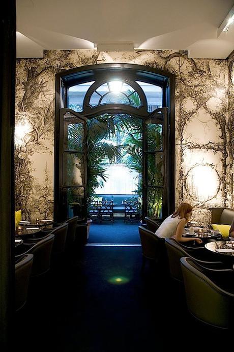 Travel : Café Artcurial