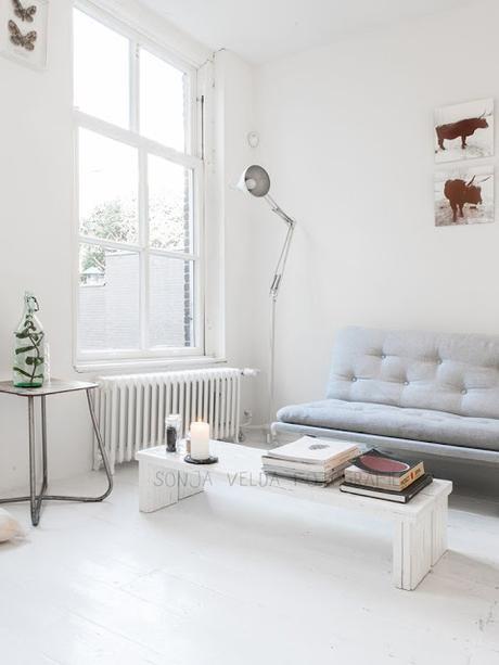 Amsterdam / Cottoncake : concept-store  aux murs blancs /