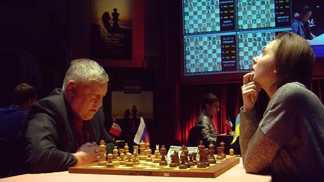 Ronde 4 du Trophée d'échecs Karpov 2015: victoire en finale d'Anatoly Karpov face à la championne du monde d'échecs Mariya Muzychuk - Photo © Capechecs  - Photo © capechecs 
