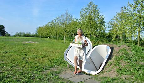 ground-fridge_241015_01