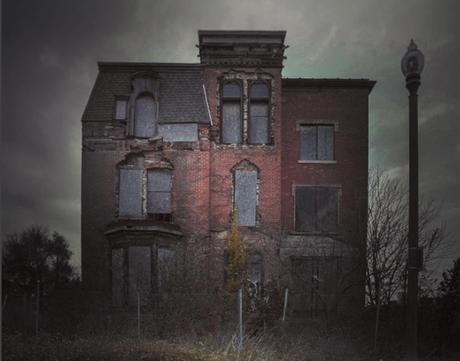 Hauntingly-Beautiful-156