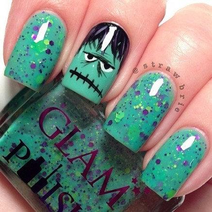 10 nails art spécial Halloween