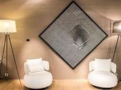 Street Inside chez Roche Bobois