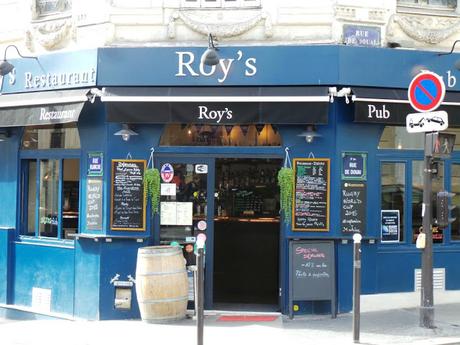 Roy's Pub, un restaurant convivial à 2 pas du Moulin Rouge !