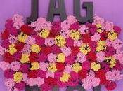 Interflora installe tapis fleurs dans gare pour inciter passants partage
