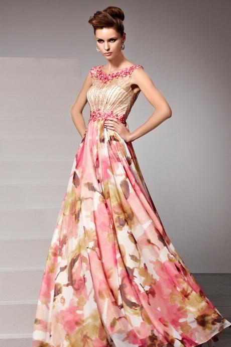 La robe fleurie-imprimée, une hot tendance automnale