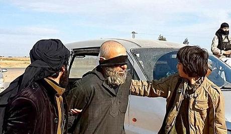 FRAPPES RUSSES. Syrie (Raqqa): Daesh élimine 200 de ses terroristes tchétchènes