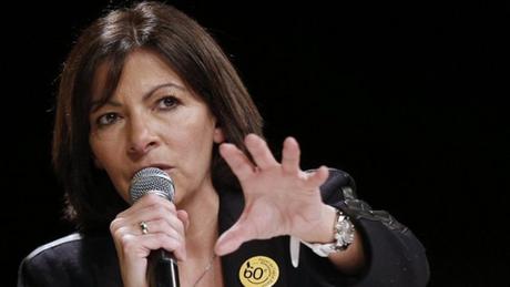 Un catacomble : Stupidalgo enverra-t-elle les agents de la ville se faire payer chez les maccabées ?!