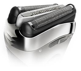 MicroComb guides more hair into the cutting parts for a faster shave.