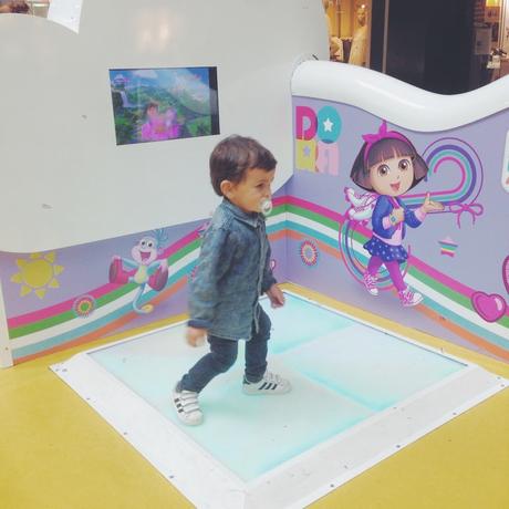 Processed with VSCOcam with f2 preset