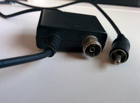 (Fig 7.) Cable RF - Master System