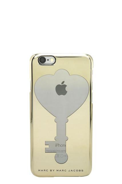 La collection Marc by Marc Jacobs et Disney, Alice aux Pays des Merveilles...