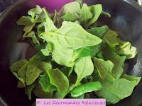 Riz accompagné de ses 3 poêlées de légumes (mourron, tétragone, plantain, cardamine, champignons) (Vegan)