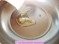 Riz accompagné de ses 3 poêlées de légumes (mourron, tétragone, plantain, cardamine, champignons) (Vegan)