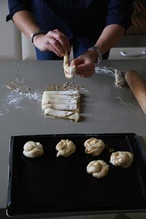 Brioches torsadées aux amandes et à l'orange