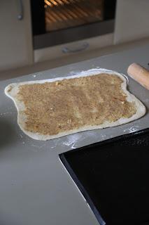 Brioches torsadées aux amandes et à l'orange