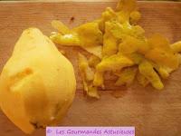 Coings aux 4 Epices et leur sauce chocolat (Vegan)