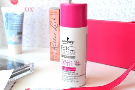 En novembre, Rose Carpet s'invite chez Glossy Box !