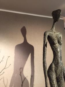 Galerie Géraldine BANIER exposition Sylvie MANGAUD » Solo show » dessins et sculptures IMG_9325