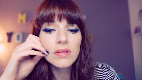 Electric Blue Liner & Dot | Birthday Party Makeup