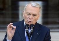 Lapsus de Jean-Marc Ayrault : « Ces deux journalistes que vous connaissez bien »