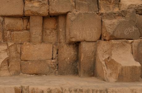 Pyramides de Gizeh: découverte de mystérieuses anomalies thermiques