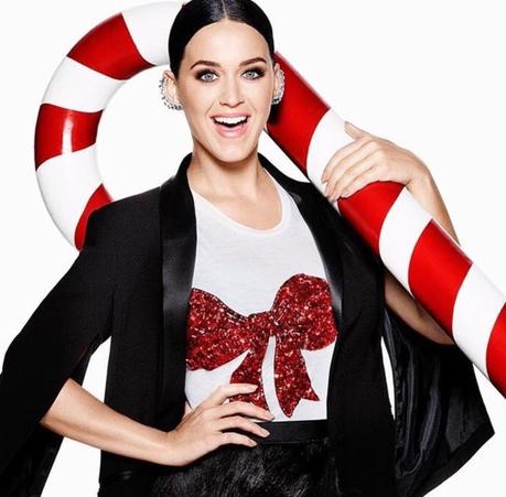 Katy Perry star de la prochaine campagne de Noël d'H&M...