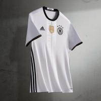 Les maillots de foot pour l’Euro 2016 (adidas et puma)