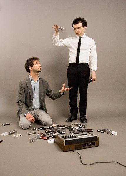 Damien & Renan Luce présentent Bobines ! En tournée dans toute la France et Au Café de la danse le 14 Décembre Damien & Renan Luce présentent Bobines ! En tournée dans toute la France et Au Café de la danse le 14 Décembre