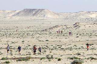 DUST: du vent dans les sables!