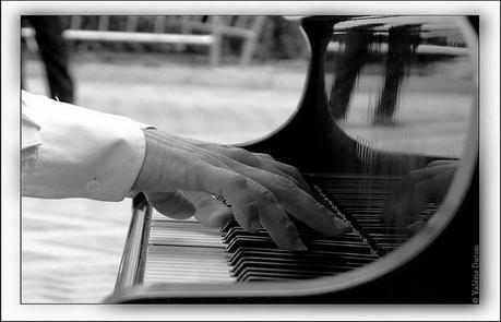 Concert de piano classique au Théâtre de Pierres – Fouzilhon le 13 novembre