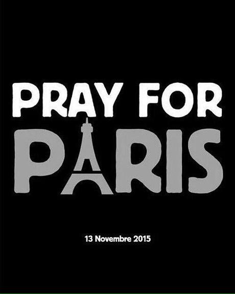 Justin Timberlake soutient les victimes de l'attentat de Paris #PrayForParis