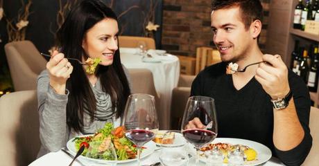 10 plats à éviter pour un premier rencard