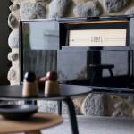 HIGH-TECH : Søbel, mobilier vintage, connecté et belge!