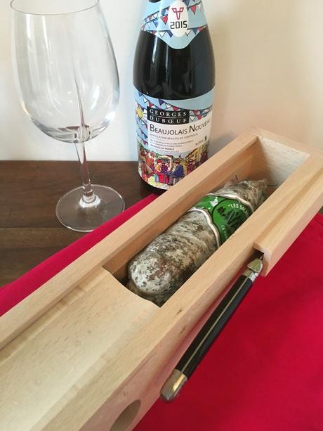 Fetons l'arrivée du Beaujolais nouveau avec Jean Dubost