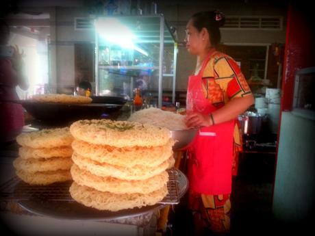 mekong delta vietnam rice crackers