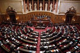 France: les députés autorisent l'exécutif à bloquer des sites internet en vertu de l'état d'urgence