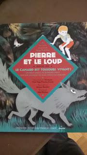 Pierre et le loup suivi de Le Canard est toujours vivant par Bernard Friot, Jean-François Verdier et Julia Wauters