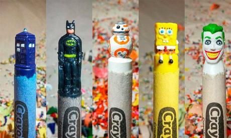 Il s’amuse à transformer des Crayola en personnages célèbres : Star Wars, Adventure Batman….