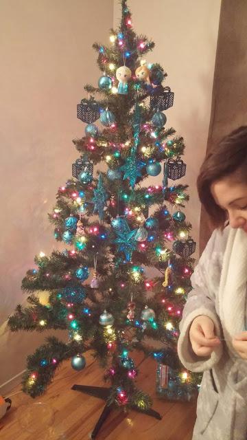 Mon beau sapin... roi des sapins... pour environ 100$ chez Walmart